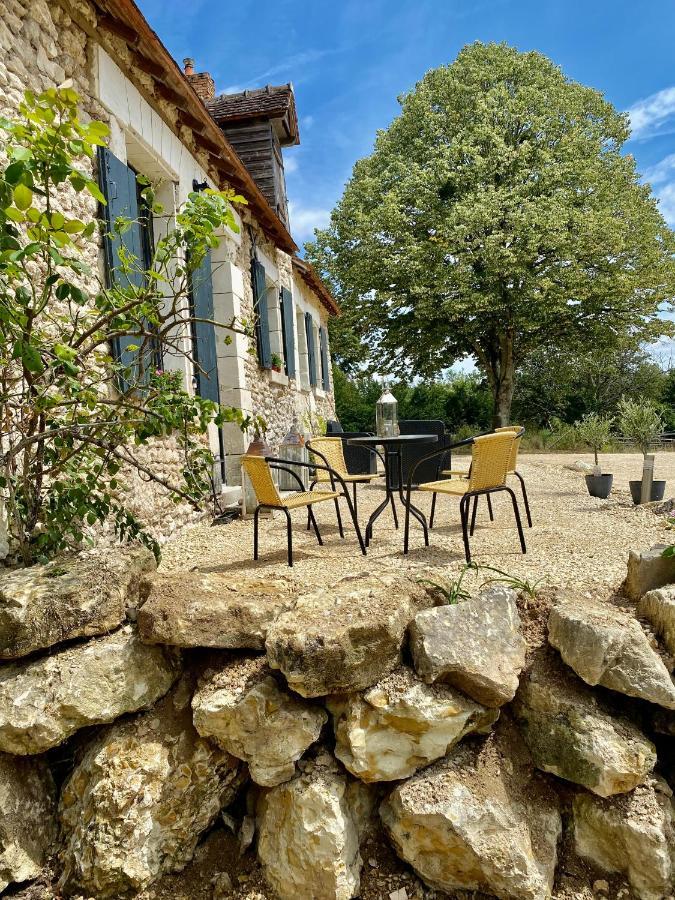 Domaine De Migny Villa Saint-Cyran-du-Jambot Exterior photo